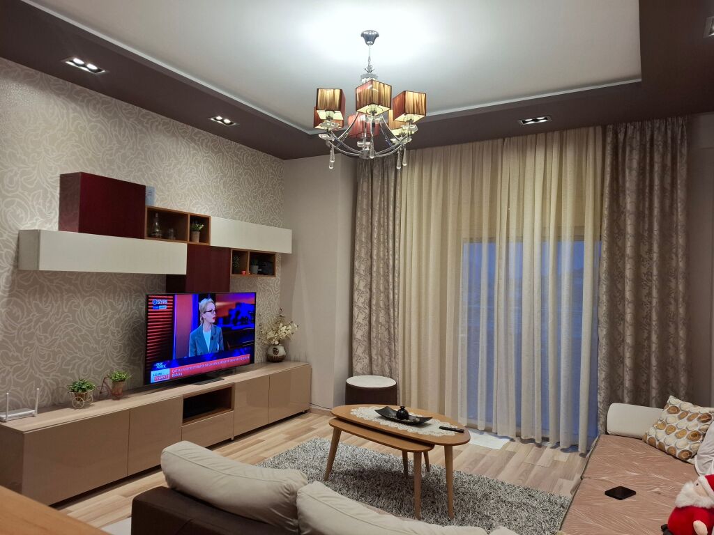 SHITET APARTAMENT 3+1 GJIROKASTER