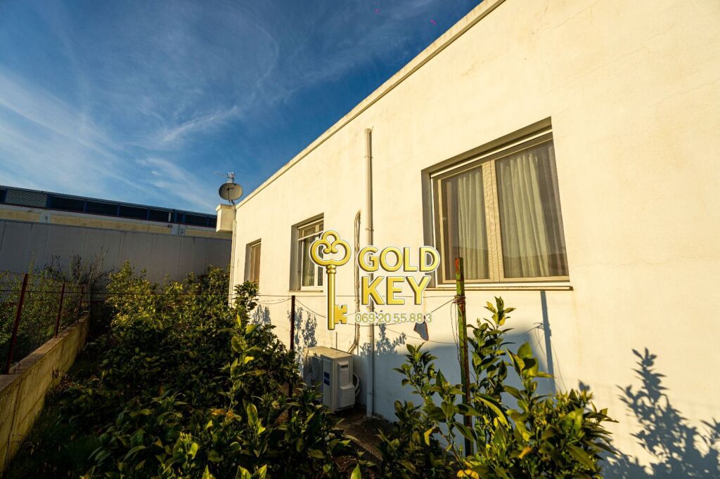 🏡 Villa di 1 piano in vendita a Xhafzotaj – Investimento ideale per una vita confortevole!