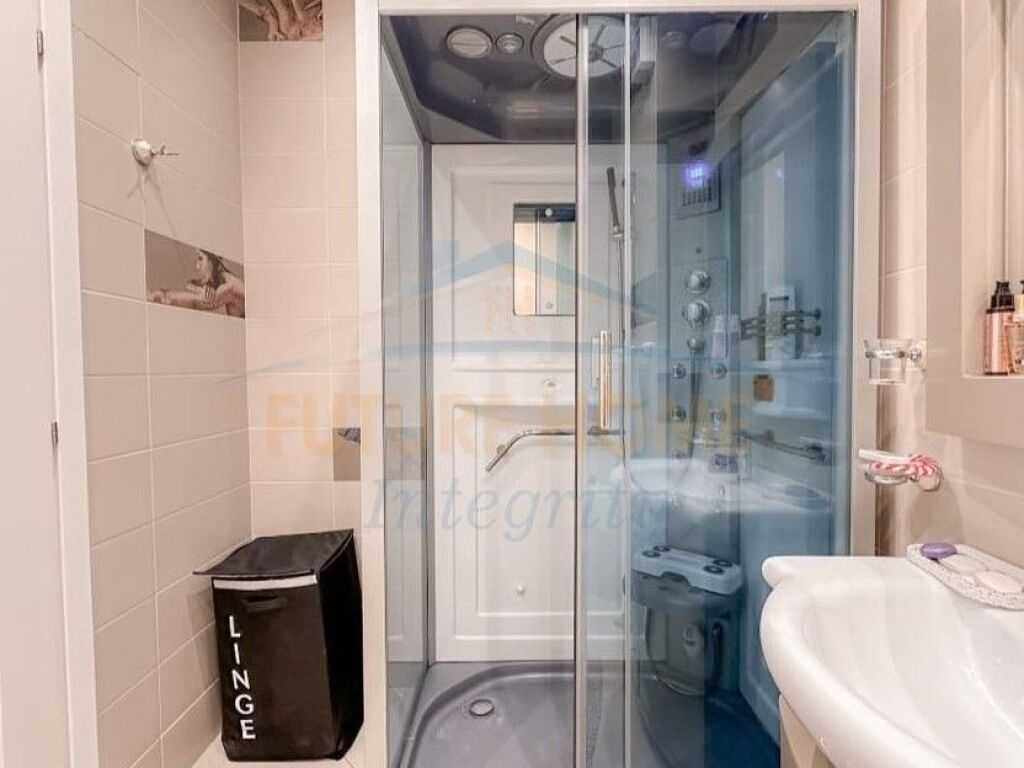 Qera, Apartament 2+1+2, Kopshti Zoologjik, Tiranë.