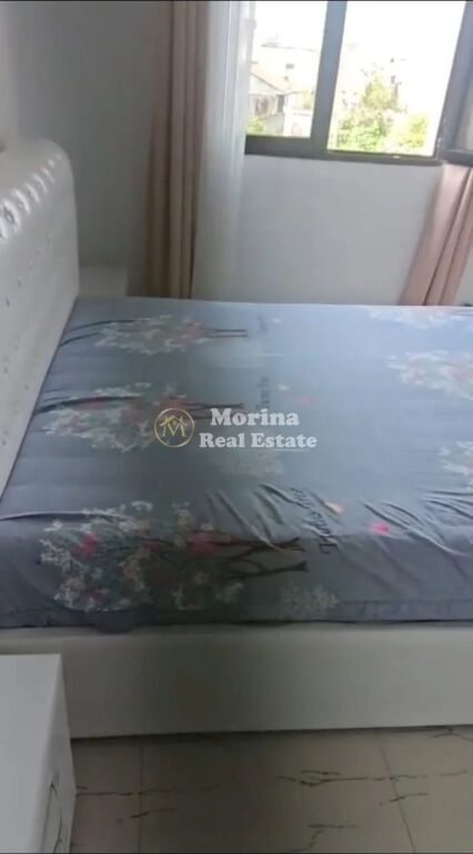 Qera | Shtëpi private 2 + 1 | Rruga Llazar Shapatini | 450 €/muaj