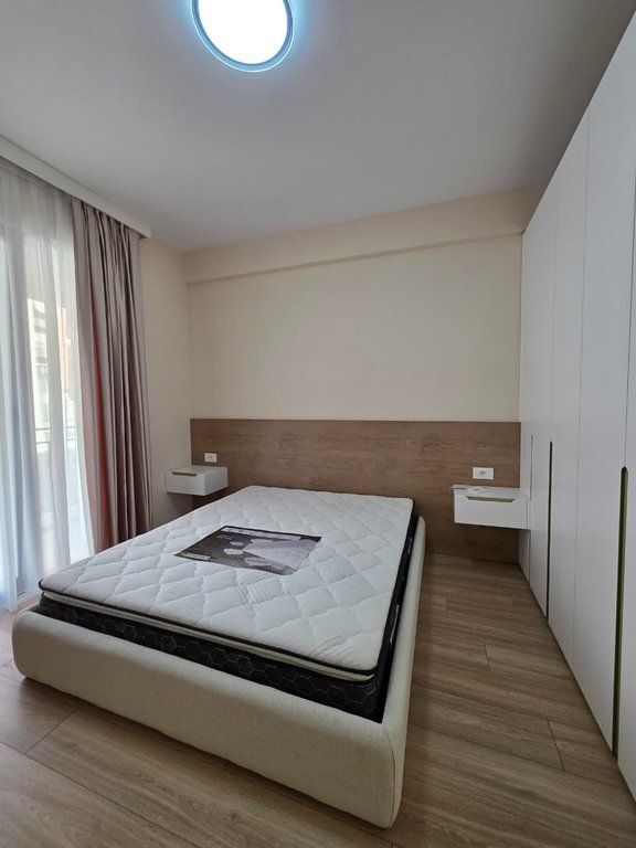 Qera apartament 1+1 unaza e re