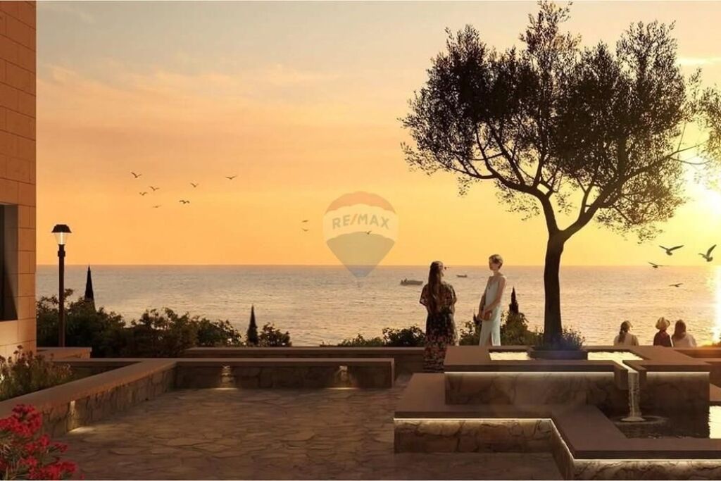 Appartamento 2+1 con cortile in vendita, Sun Palase!