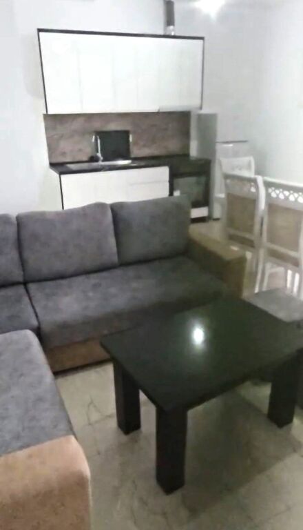 AFFITTASI APPARTAMENTO 2+1 A LAPRAKË