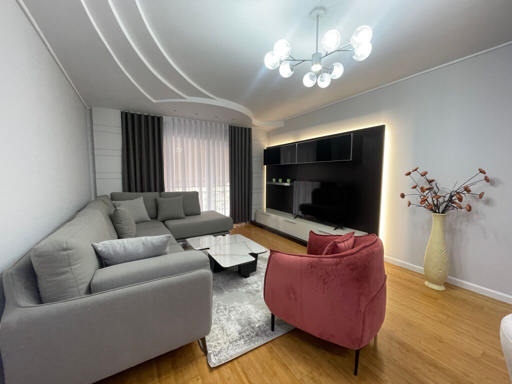 2+1 Apartment for rent! Elbasani Street