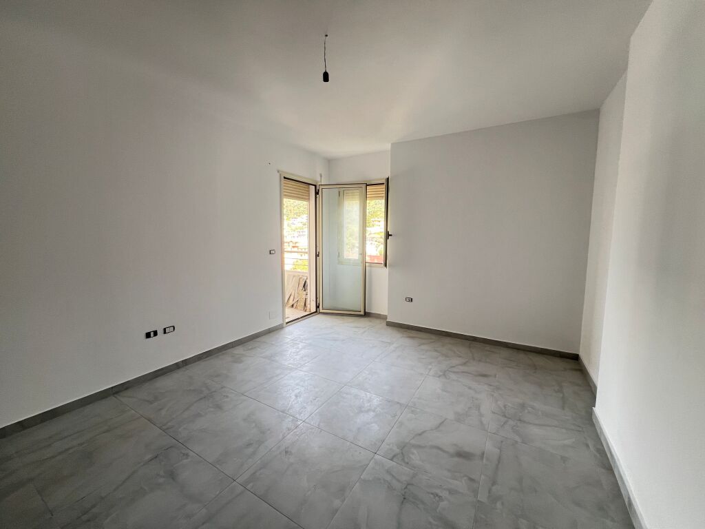 Studio apartments for sale in Lungomare