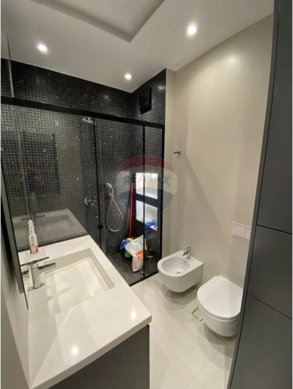 Apartament 1+1 per qira tek rruga e Kavajes!