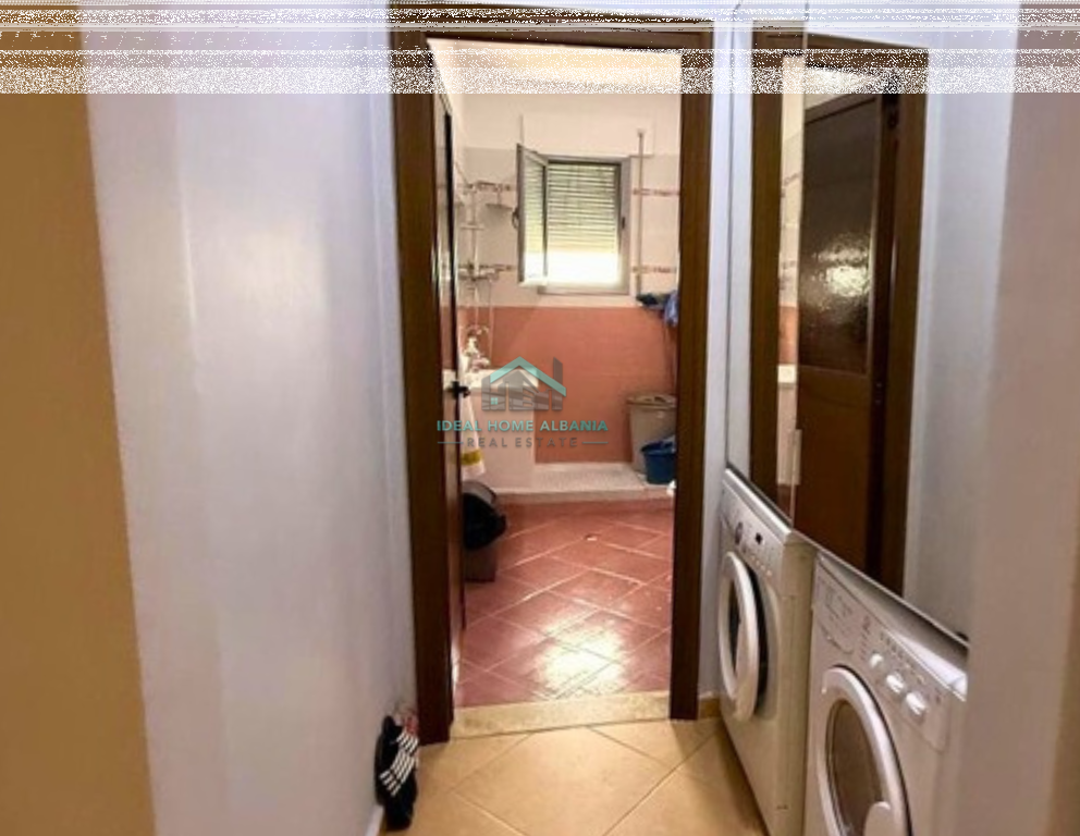 Apartament 2+1 Shitet – Rruga e Re, Vlore.