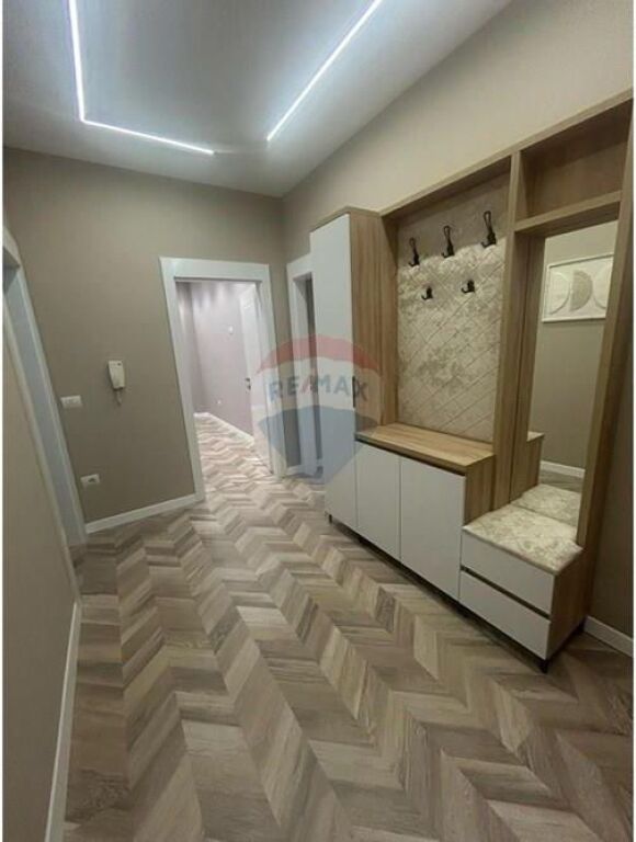 Apartment - For Sale - 9 Floors, Tirana