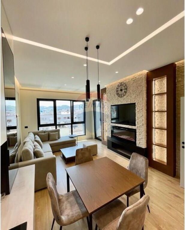 Apartament 1+1 per qira tek Square 21!