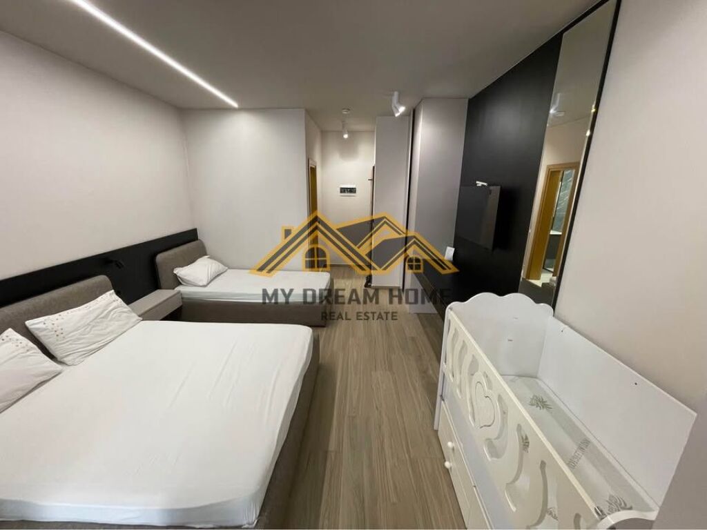 Monolocale In Affitto sulla Spiaggia di Durazzo!