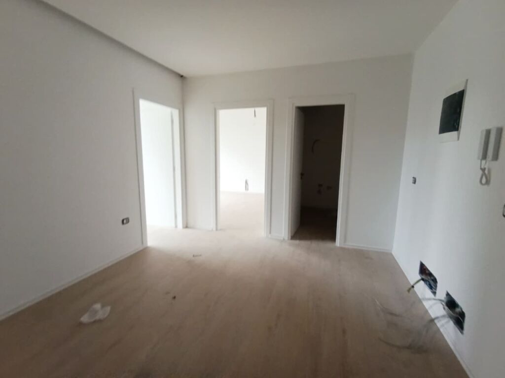 Premises for rent for Clinic, Golden Gate