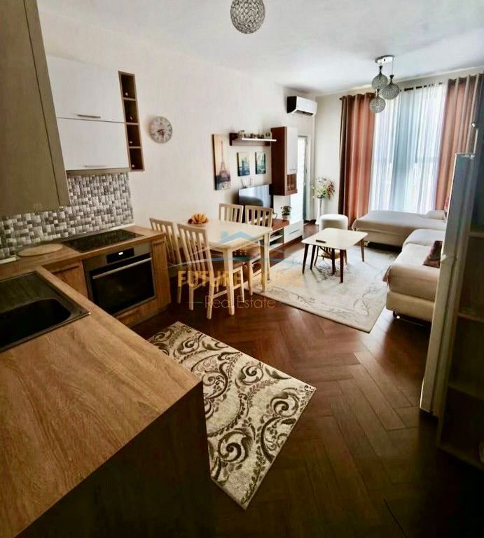 🏠 Furnished 1+1 at Unaza e Re – Financing options! 💳