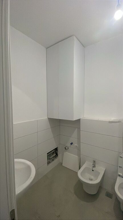 Apartment 1+1 me qera te shkolla Osman Myderizi