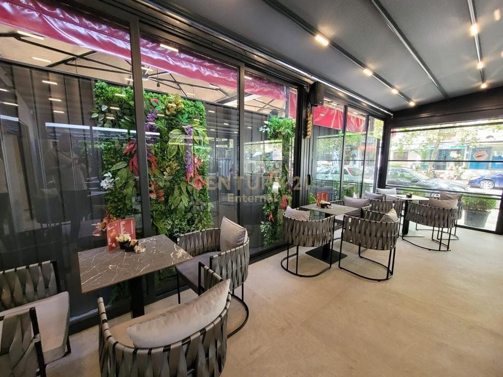 Lokal për Shitje në Ali Dem