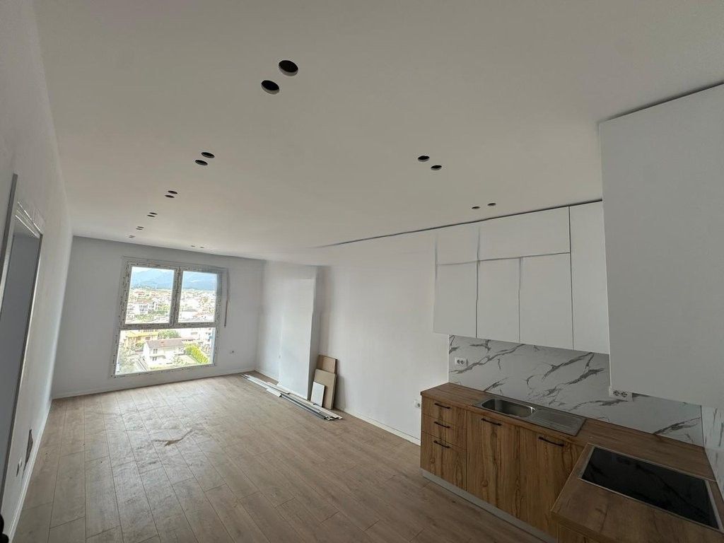 Apartment 1+1 for rent at the “Splash Color” Complex, Paskuqan 400 € /Month