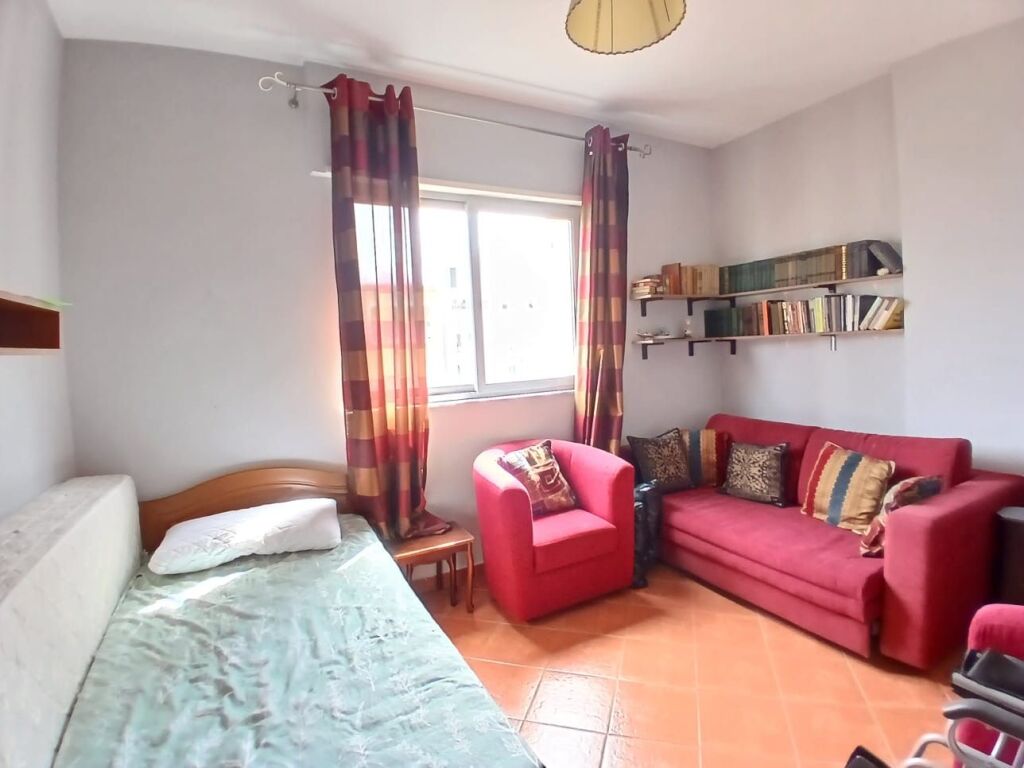 For rent 2+1 At Selvia Center 58,000 leke