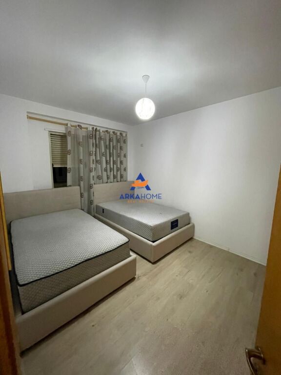 JEPET APARTAMENT ME QERA 2+1+BALLKON "ASTIR, AFER JATA MARKET" 500 EURO