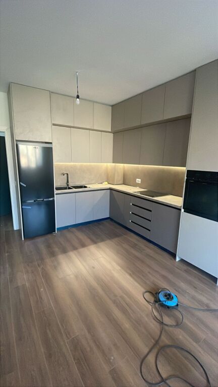 Apartment 1+1 me qera te shkolla Osman Myderizi