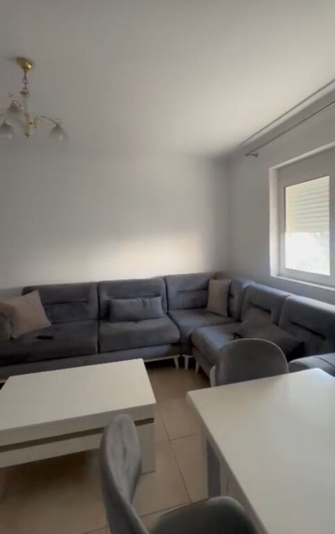 Porceln, apartament 1+1 me qera 500€