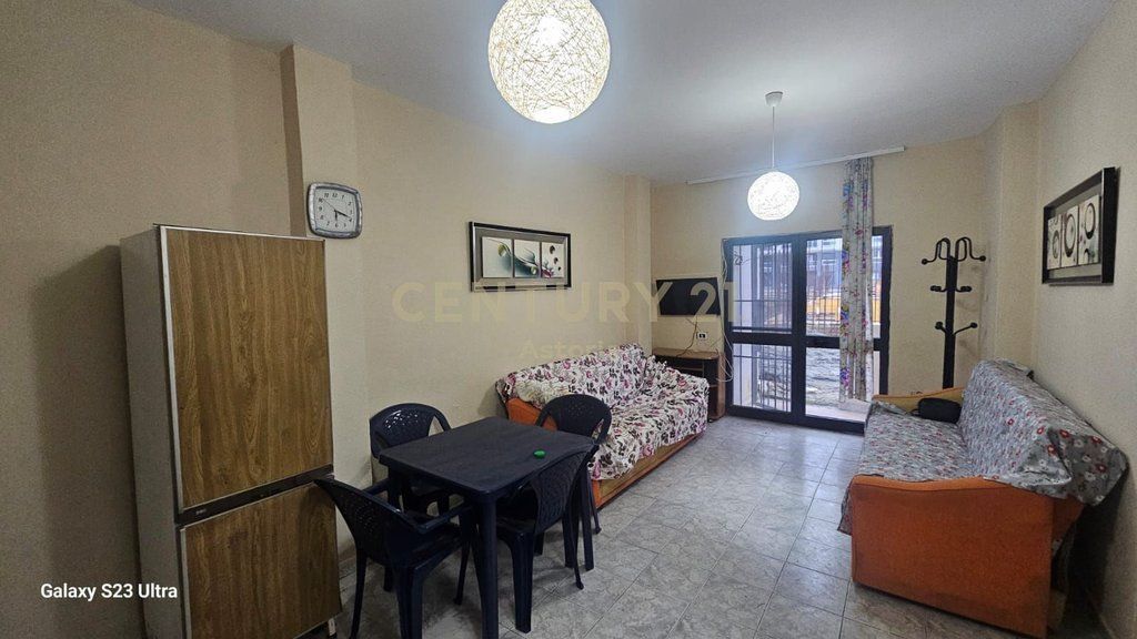 VENDESI APPARTAMENTO 1+1 A GOLEM, VICINO A BONITA VIENA 60,000 €