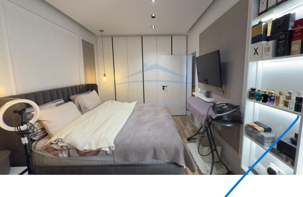 Shitet, Apartament 1+1, Unaza e Re.