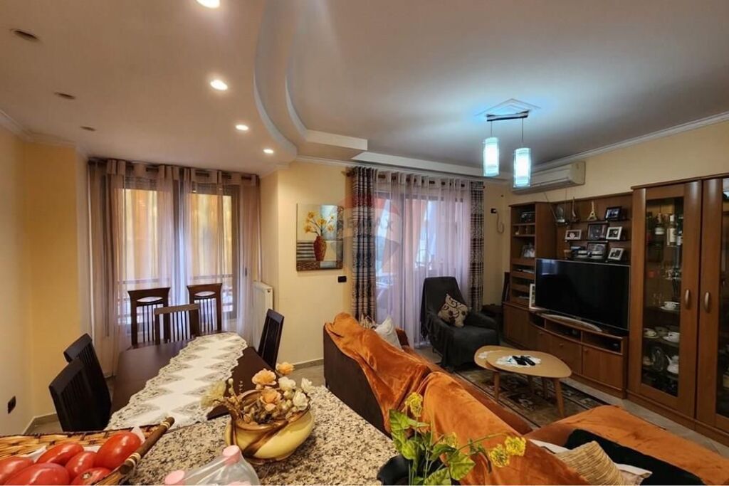 Apartament 3+1+1 Poste P te Rr e Bogdaneve!