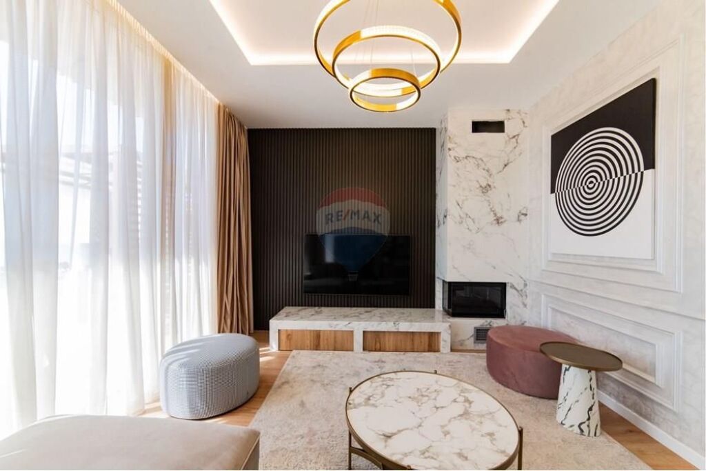 Individual villa with pool Green Coast 1