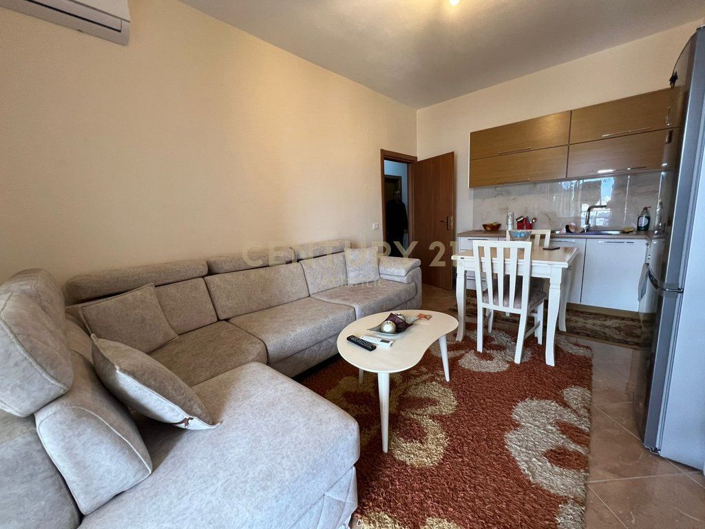 SHITET APARTAMENT 2+1+2 TUALETE NE PLAZH ILIRIA !