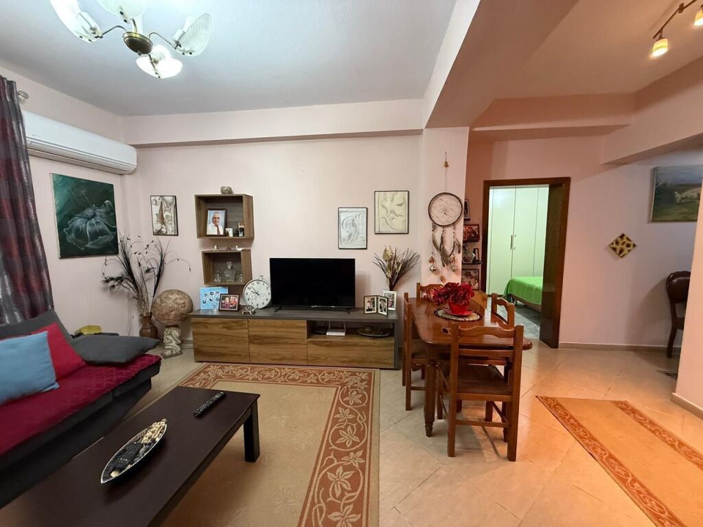 CASA PRIVATA IN VENDITA A TRESHI