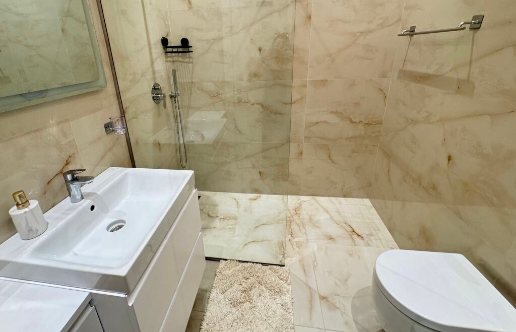 ✨ Qera | Apartament 1+1 📍 Kompleksi Delijorgji