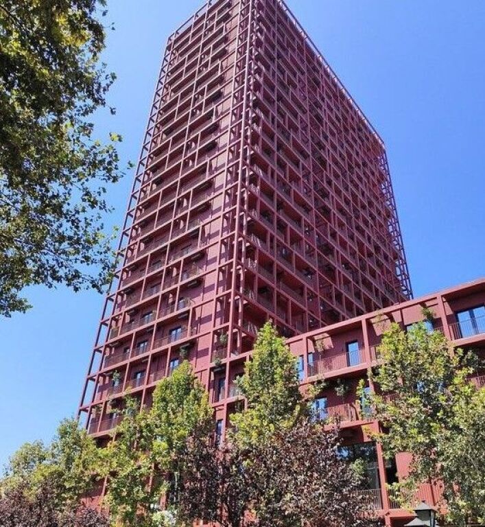 Shop for rent at "Garden Buiilding"