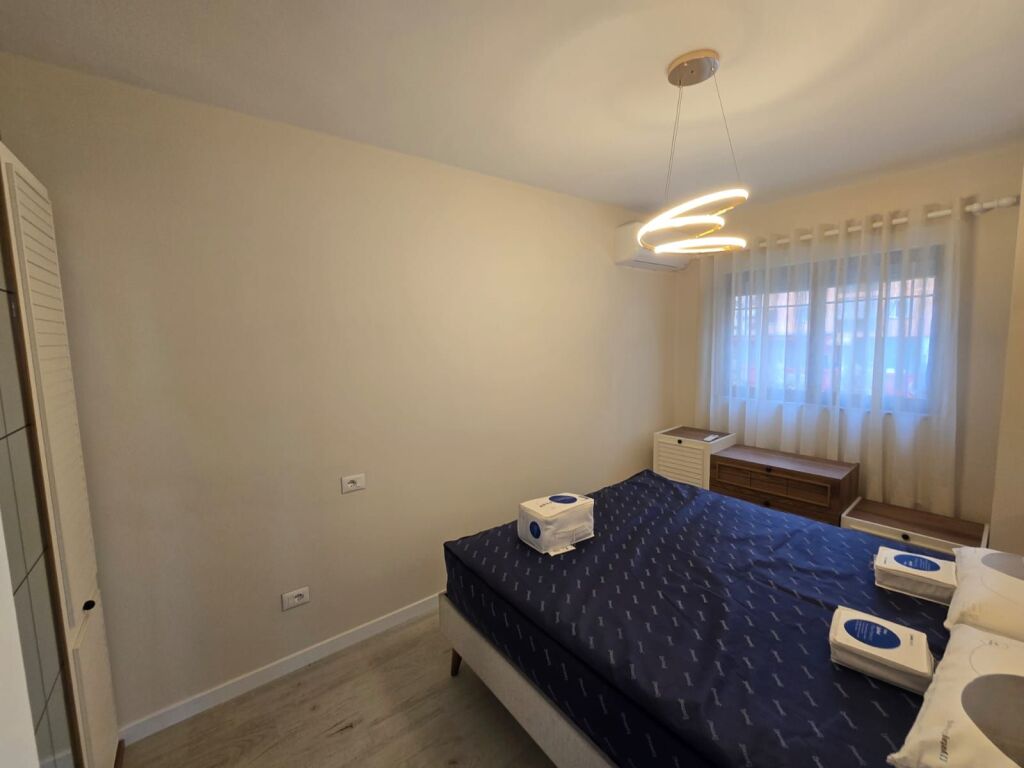 Affittasi 2+1 presso il Comune di Parigi