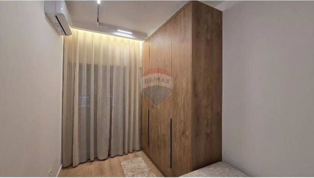 !!!Appartamento - In Affitto - Piazza Skënderbej, Tirana!!!