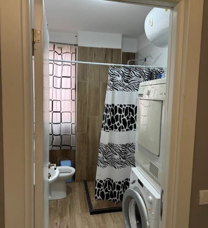 Qera | Apartament 3 + 1 | Liqeni i Thatë | 550 €/muaj