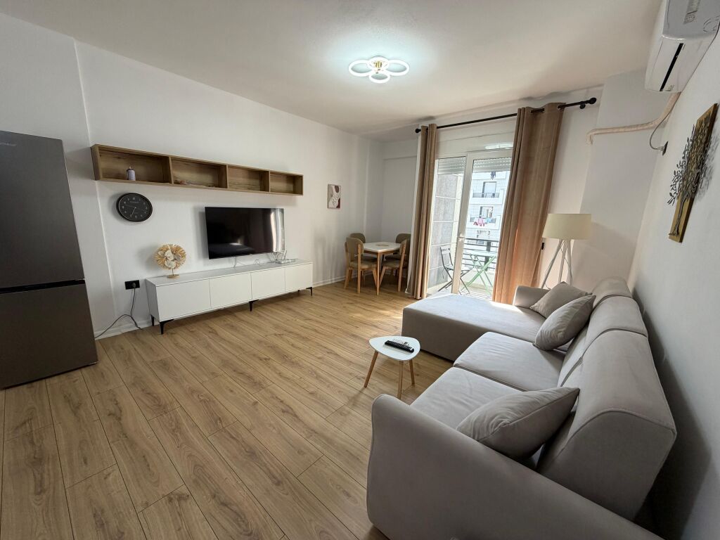 📣 QERA Apartament 2+1 Me 2 Tualete 📍 Ish Parku i Autobuzeve 🛣️ Rruga "Ndre Mjeda" ✨