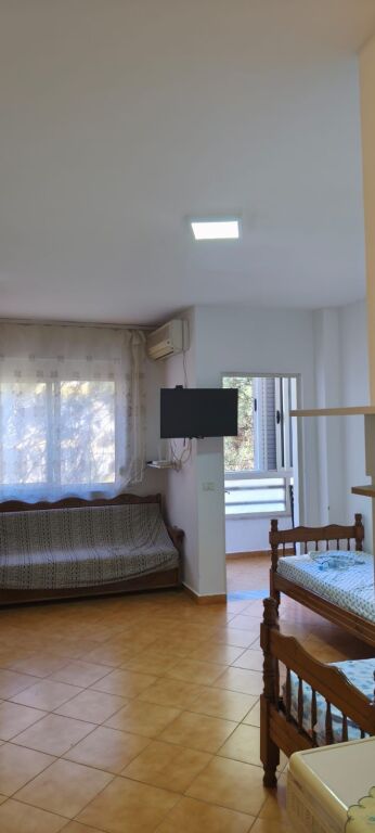 Garzoniere per shitje, ne zonen e Durresit