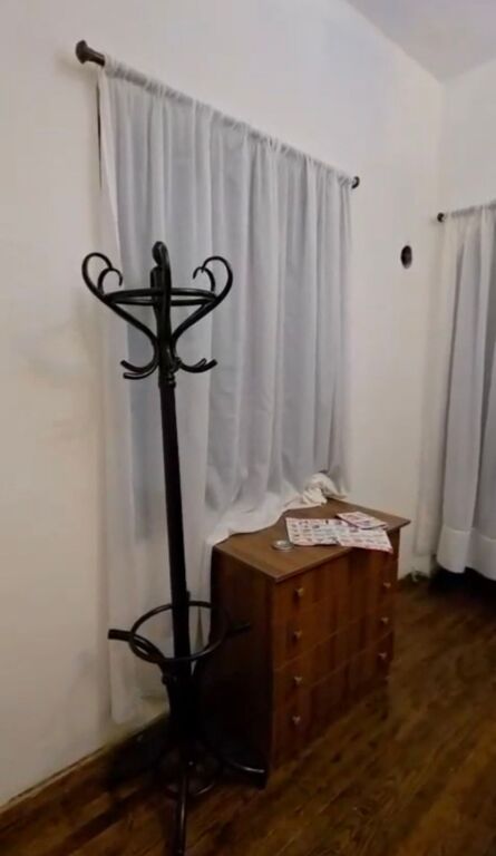 Opportunity! Skenderbej Square, private house for rent 130 m2, single floor 60,000 leke