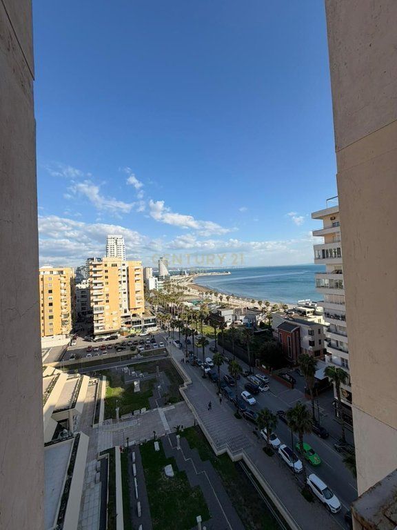 Shitet Apartament 2+1+2 me Pamje Deti ne Vollga, Durrës !