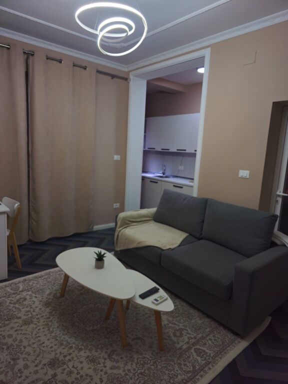 Bllok - Jepet 1+1 Tek Xheko