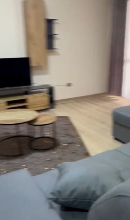 Jepet me qira 1+1,ish parku