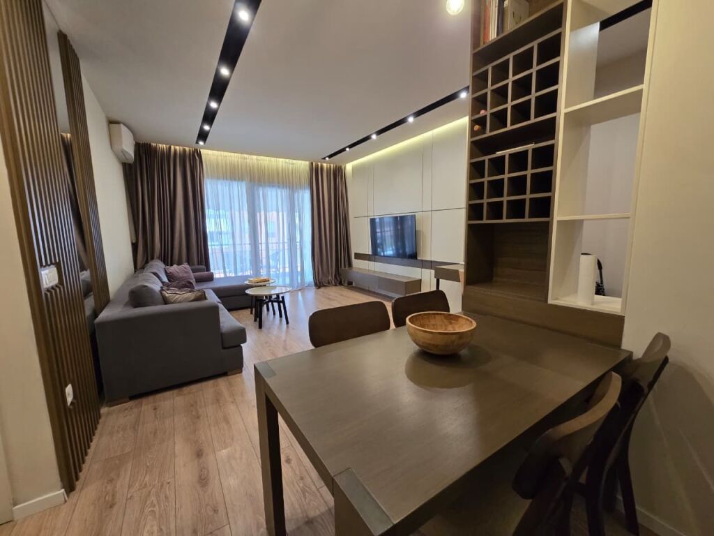 Appartamento 1+1+posto auto, Complesso Delijorgji