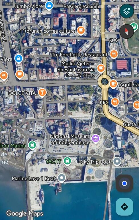 APARTMENT (STUDIO) FOR SALE 65,000€, NEAR THE BOULEVARD!!!