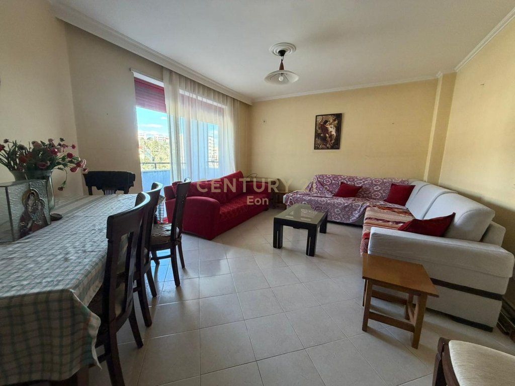 Shitet Apartament 2+1+2 me Pamje Deti ne Vollga, Durrës !