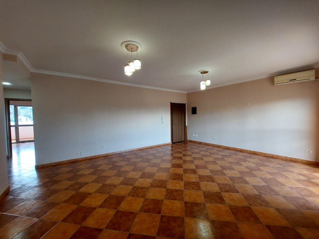 APARTMENT 2+1 FOR SALE IN VLORE NEAR THE LIBRARY