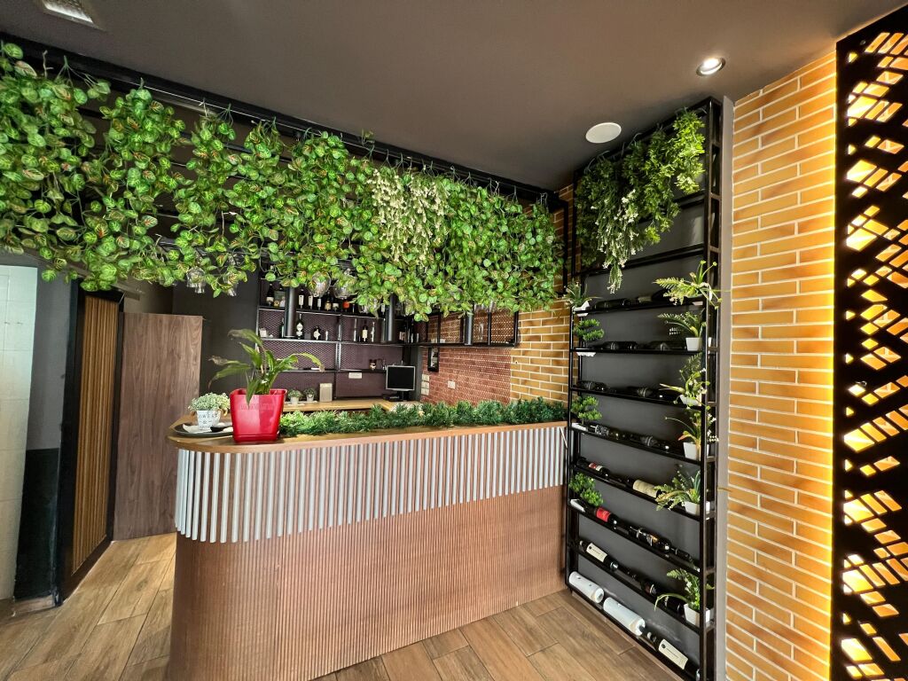 Rent, Business Premises, “Brryli”, Tirana.