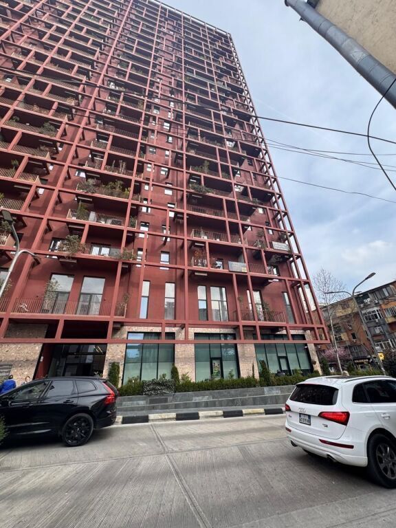 Shop for rent at "Garden Buiilding"