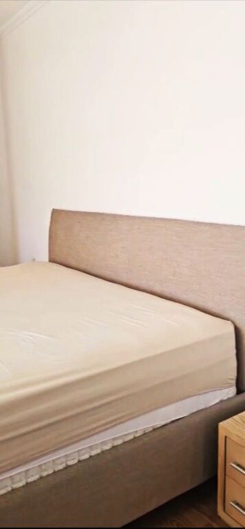 🏠Rruga Siri Kodra,jepet me qera kati i III-te i nje vile,1+1,i mobiluar.55,000 Leke