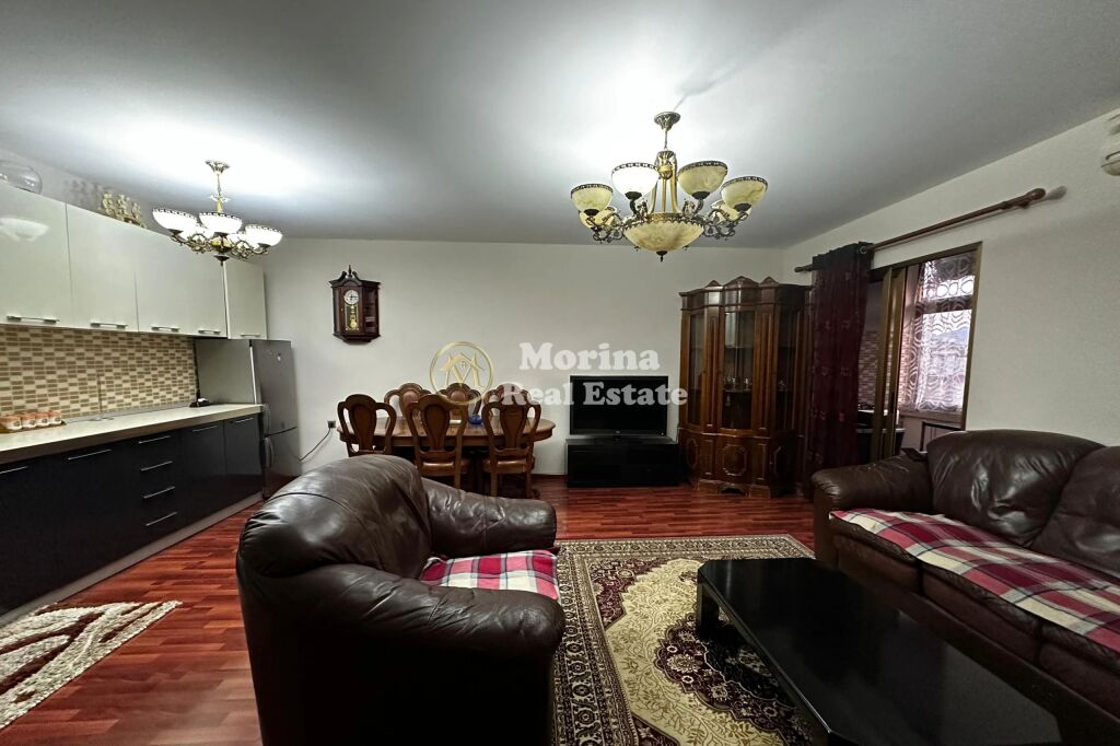 Qera | Apartament 2 + 1 | Rruga Fortuzi | 700 €/muaj