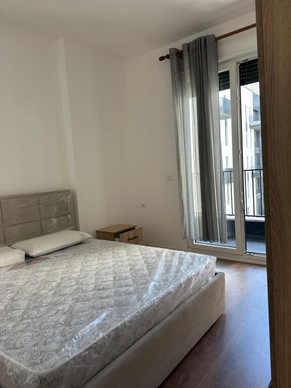 Apartament 1+1, kompleks i ri, Rr. 5 Maj