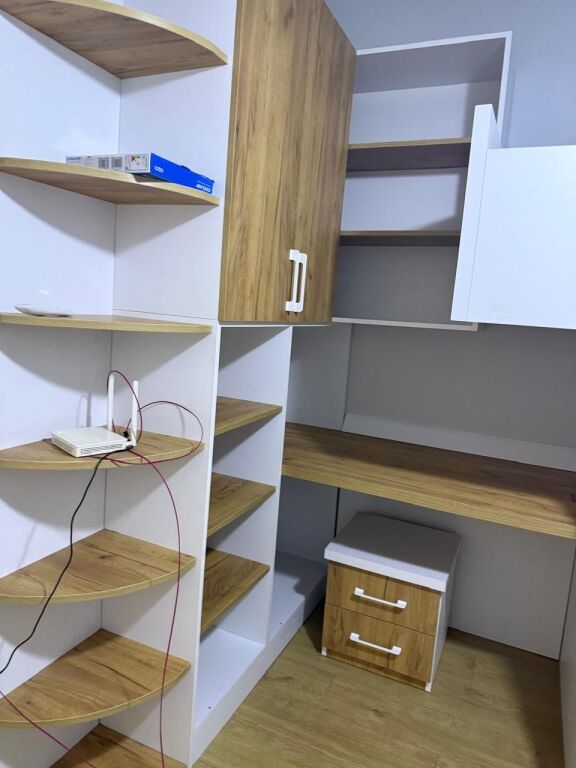 Jepet Me Qera Apartament 2+1+2 Tualete + 1 Ballkon